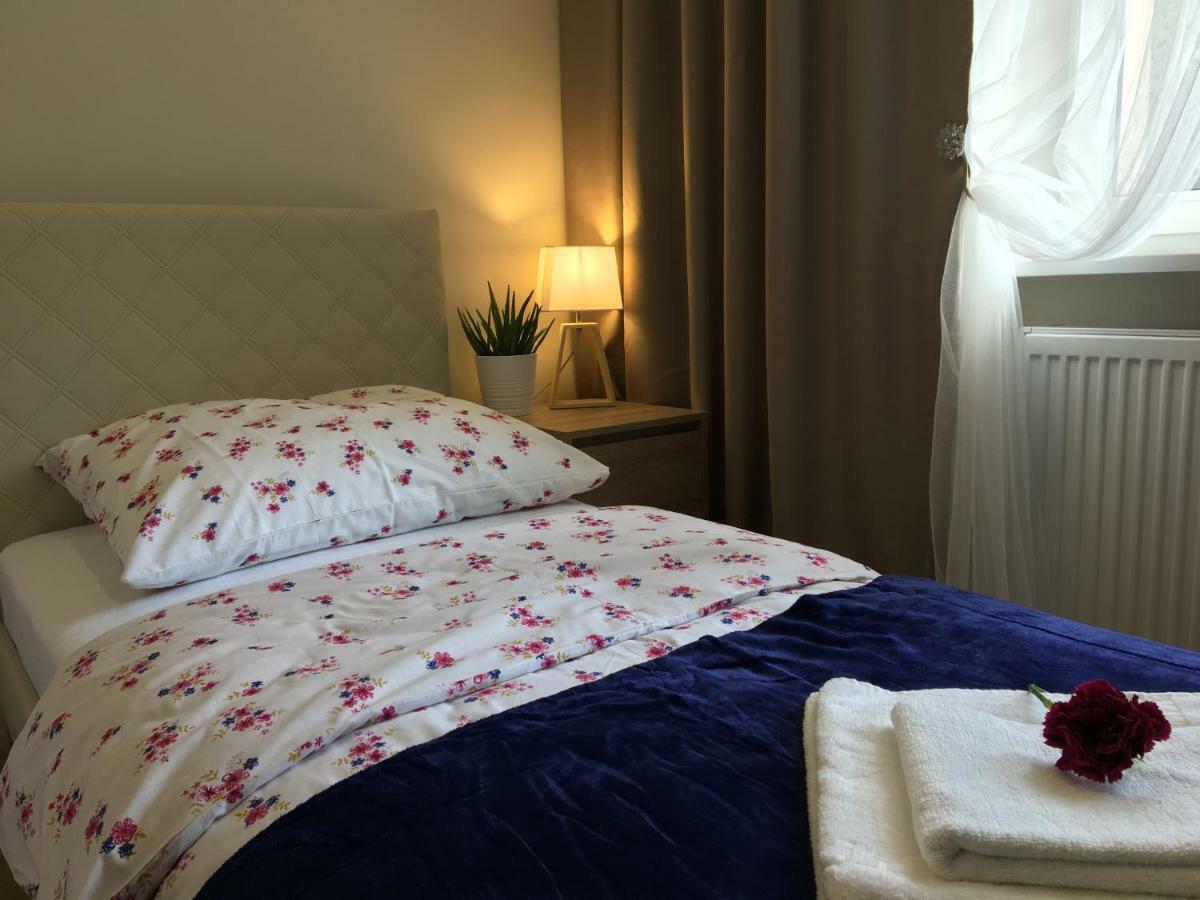 Family & Business Elegant Apartments Ul Astronautow Centrum Downtown - 3 Bedroom, Parking Кельце Экстерьер фото